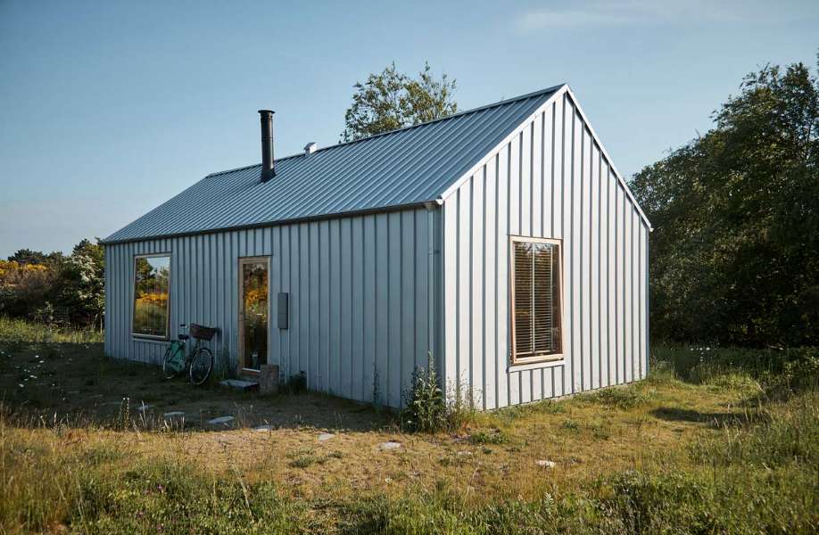 Rent, råt og ganske enkelt WAUV!, Æblerosevej 1, 4583 Sjællands Odde